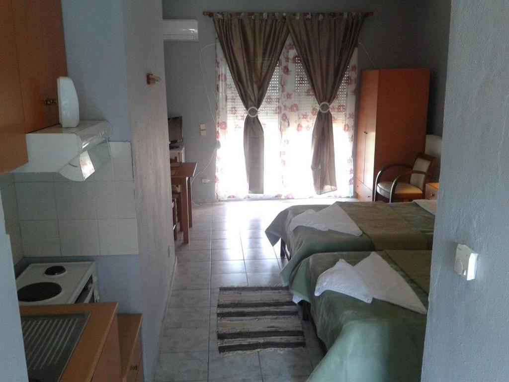 Hotel Loga Tycheron Ruang foto