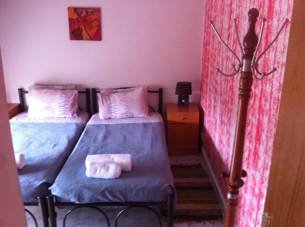 Hotel Loga Tycheron Ruang foto