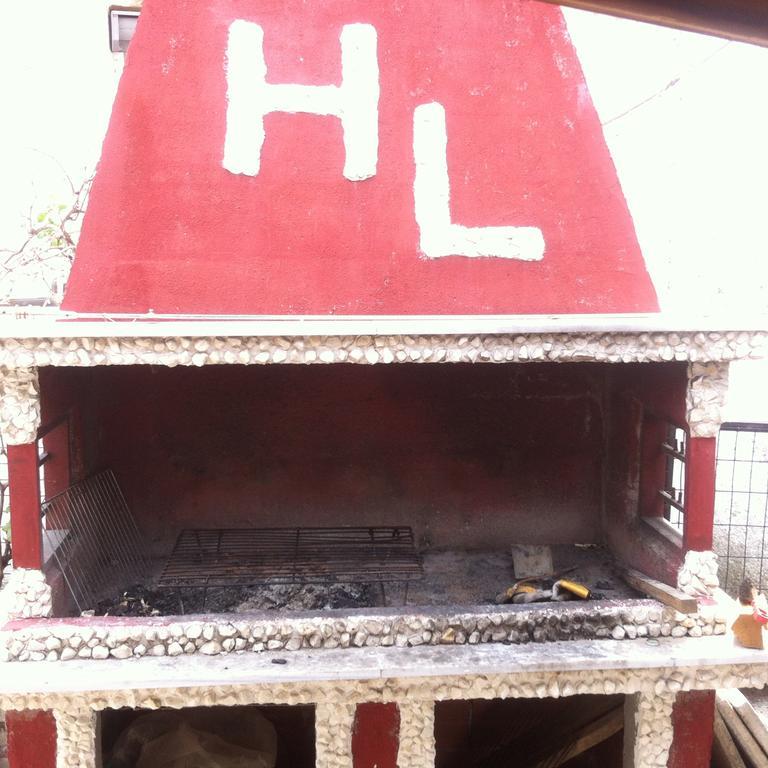 Hotel Loga Tycheron Bagian luar foto
